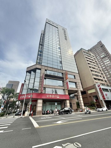 民生復興林蔭大道優質景觀商辦+平車｜高雄市新興區民生一路