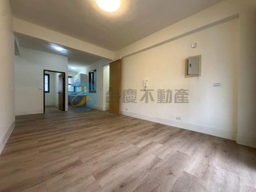 小港中鋼社區旁翻新健身公寓三房｜高雄市小港區平和七路