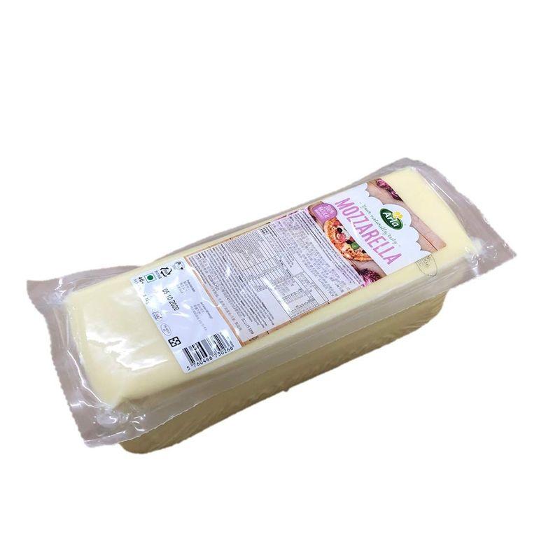 Arla（アーラ） モッツァレラ（デンマーク産） 2.3kg