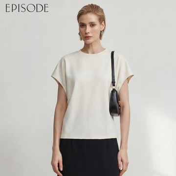 EPISODE - 百搭素色寬鬆蠶絲短袖上衣（米）E63313