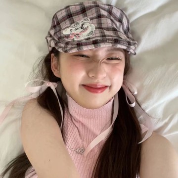 帽子甜心辣妹小狗刺繡報童帽y2k格子前進帽女顯臉小街拍貝雷帽夏季潮