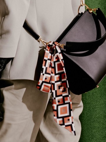 Maison Scarf Orange