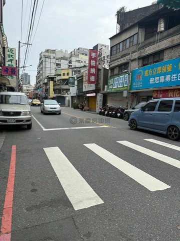 慈文路~近中正路1-3樓透天店面土地32坪｜桃園市桃園區慈文路