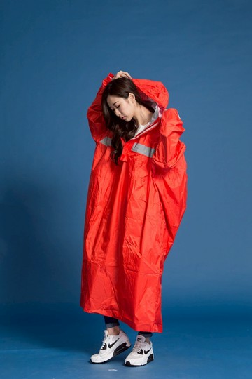 頂峰背包款款半開連身雨衣-橘紅