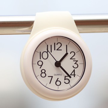 北歐簡約浴室鐘廚房防水靜音家用吸盤鐘表掛墻創意個性迷你小掛鐘
