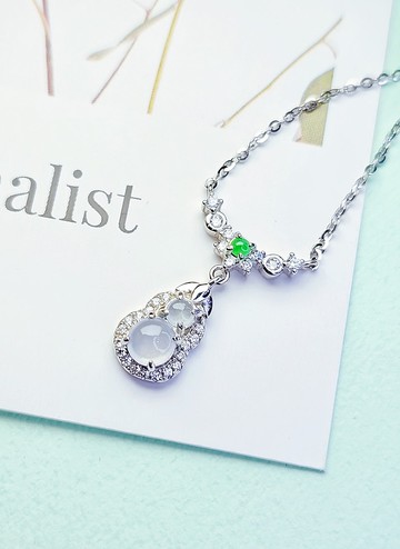 福利價|福祿|緬甸翡翠高冰白翡放光蛋面5.5mm純銀多顆葫蘆項鍊