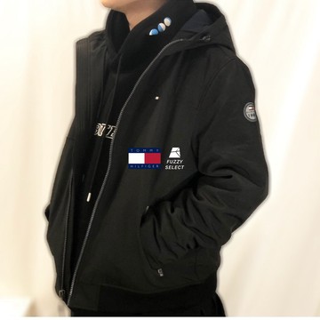 【逢甲 FUZZY】Tommy Hilfiger Logo 男款 防水 防風 保暖 連帽 外套 黑 深藍