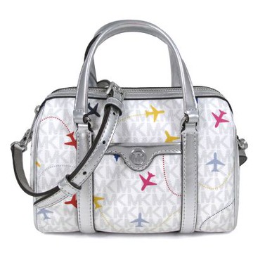 MICHAEL KORS 銀字小圓標Logo飛機印花防刮波士頓兩用包(香草白/小)