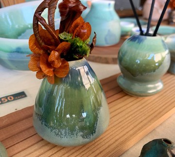 抹茶綠小花器/陶瓷/手拉胚