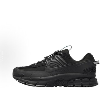 Nike Zoom Vomero 5 Roam 黑魂 Triple Black FV2295-002