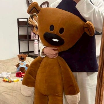 台現免運💛憨豆先生同款玩偶抱枕 憨豆小熊哄睡拍打玩偶 泰迪毛絨玩具小熊 玩偶擺件 抱枕靠枕 憨豆公仔 禮物 生日禮物