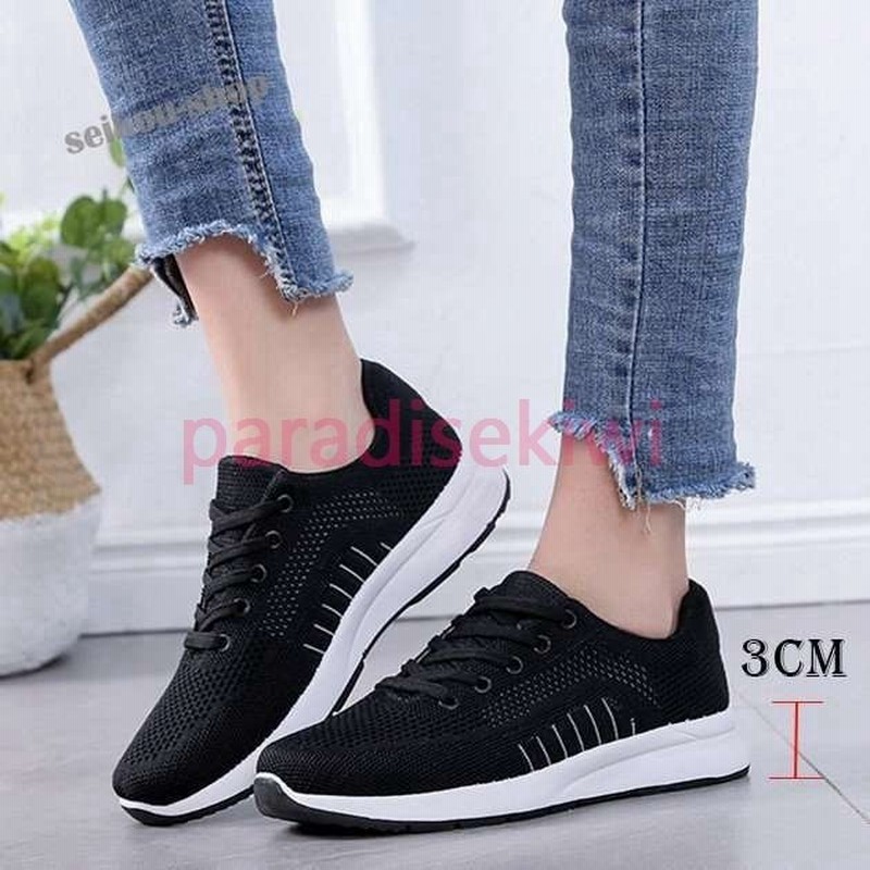 スニーカー レディース 春夏 カジュアル シューズ 無地 ローカットスニーカー 美脚 軽量 通気 快適 婦人靴 通販 Lineポイント最大get Lineショッピング