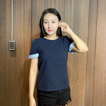 美國百分百【全新正品】 Tommy Hilfiger T恤 TH 女上衣 圓領 反折 短袖 小 LOGO 深藍 BG00