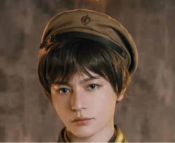蒸汽朋克  卡其色 徽章裝飾 男女中性款 學院制服 春秋貝雷帽