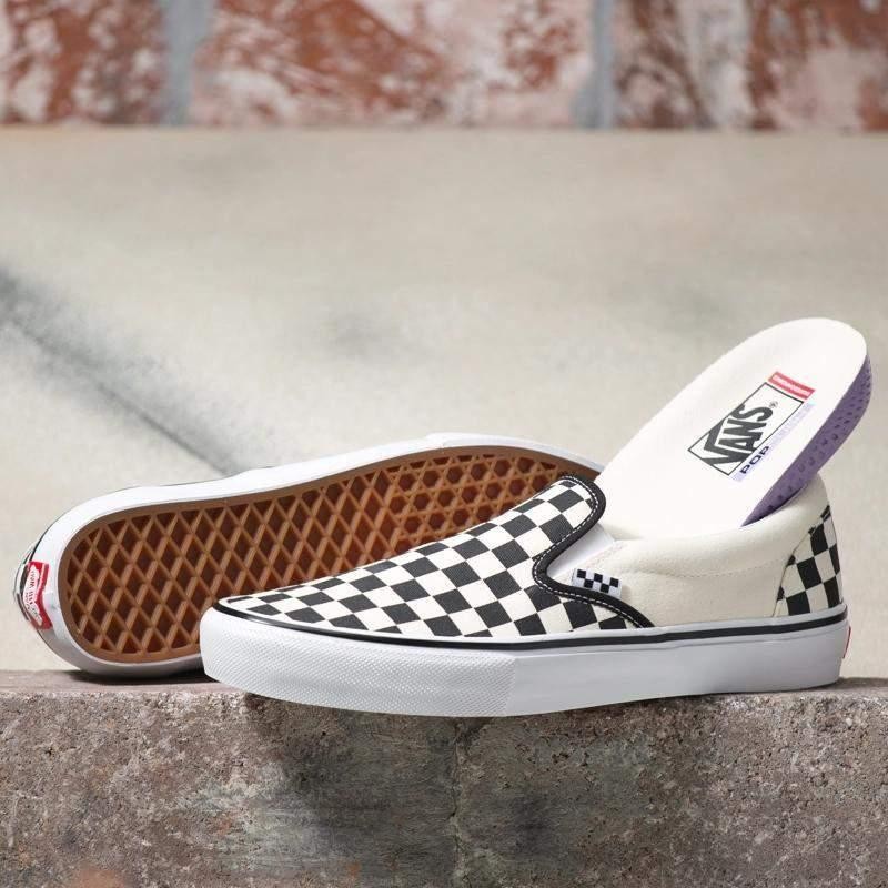 バンズ VANS スリッポン スニーカー シューズ レディース スリップオン