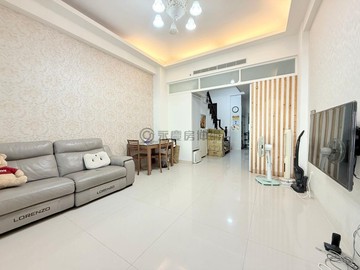 專約||仁武輕屋齡正路邊間美車墅|屋況好｜高雄市仁武區大智一街