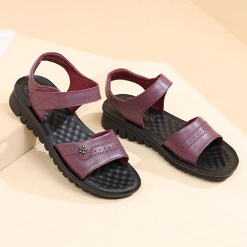 紫色涼鞋女夏季媽媽鞋真皮軟底平底舒適老人涼皮鞋中老年大碼女鞋