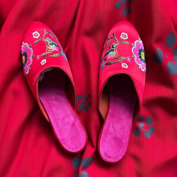 中國扣拖鞋/絲綢 刺繡 蘇繡 繡花拖鞋 手工繡花 婚鞋 新婚禮物 紅