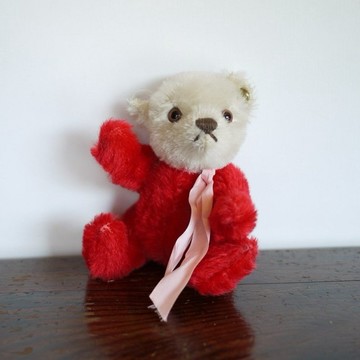 Steiff 泰迪熊 Dolly Teddy