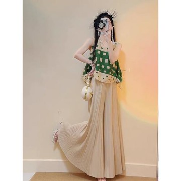 三宅小眾不撞款闊腿褲套裝女2025新款時尚洋氣俏皮活潑減齡兩件套