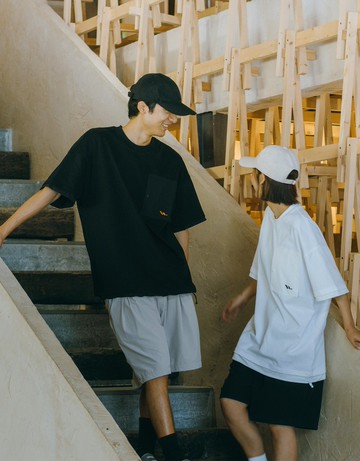 TopBasics 山系單口袋戶外T恤