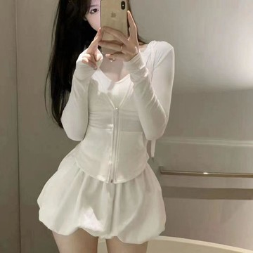 7681 人二度回購🎨早春季搭配一整套小個子純欲辣妹多巴胺鹽系輕熟穿搭兩件套裝女夏B3W8