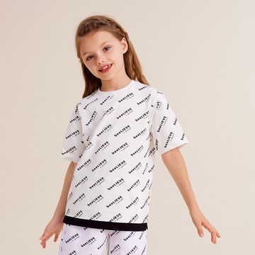 GIORDANO  童裝涼感短袖上衣 BLACK&WHITE系列 - 09 滿版白