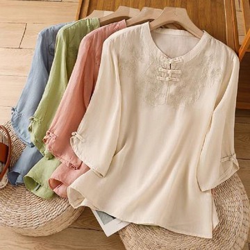 【LANNI 藍尼】★中式盤扣刺繡短袖上衣(女上衣/休閒/短袖/T恤)