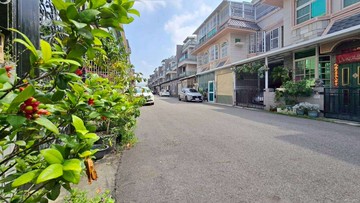 獨家嘉義市耐斯好市多震後車庫大五房孝親別墅｜嘉義市東區忠孝北街