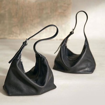 包包女士2024新款今年流行單肩腋下餃子包高級感時尚休閑斜挎女包