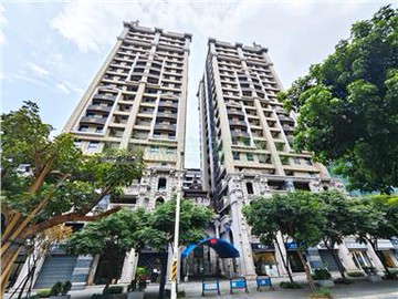 向陽公園旁君邑富疆兩房車｜桃園市桃園區文中東路