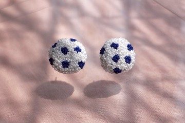 刺繡耳環 005 凸透鏡 / 耳針款