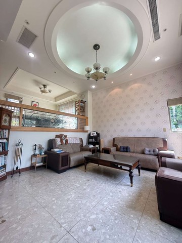 名峰山莊別墅❤️0918613506｜台北市北投區中和街錫安巷