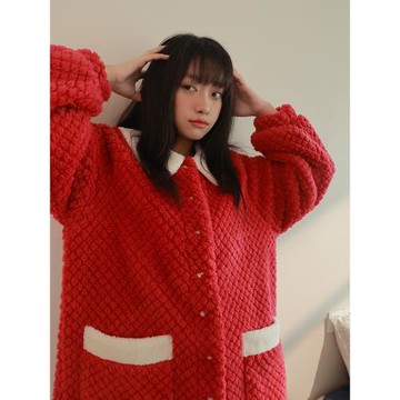 元氣草莓紅！chao甜少女羊羔絨長裙娃娃領秋冬加厚家居睡裙可外穿