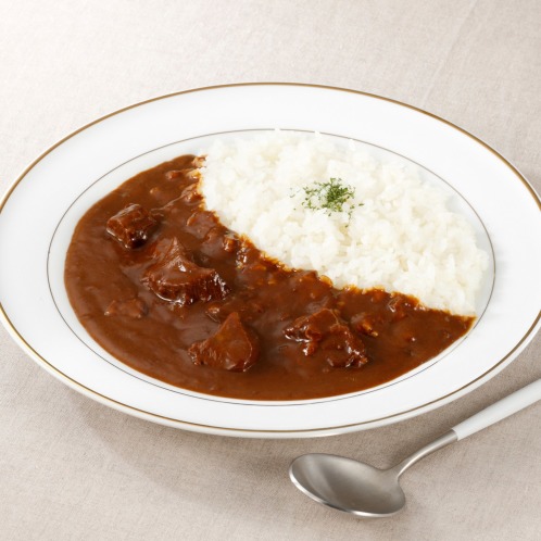 贅沢牛たんごろごろ！ カレーづくりのプロが 仕上げた 牛たんカレー