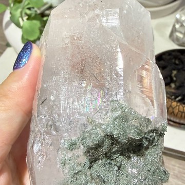 老闆私藏釋出- 喜馬拉雅水晶 多次元揚升能量 爆彩虹 大顆單晶 共生銳鈦礦 共生綠幽靈 圖桑帶回 天然水晶 S25BC08-103
