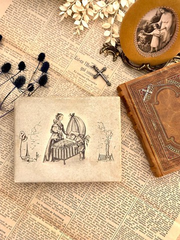 30667 罕見法國古董新生兒巧克力餅乾洗禮盒