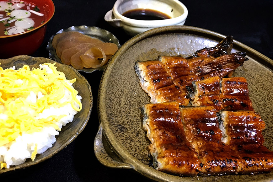 活とらふぐ刺身と国産うなぎの蒲焼き贅沢Aセット（ふぐ刺2皿・蒲焼き1尾）