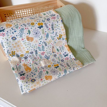 午後的莓兔詩篇 手工嬰兒皺紗毯 四季薄被 嬰兒禮物 彌月禮盒