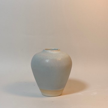 灰藍花瓶