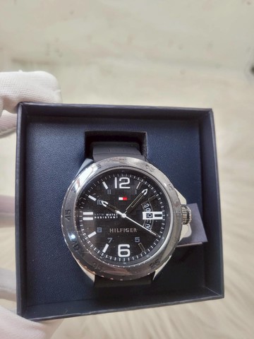 Tommy Hilfiger 男士 47 mm不銹鋼錶 超大鏡面