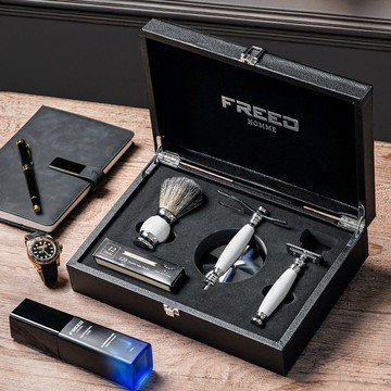 【兩週年特仕款】雙刃式刮鬍刀豪華禮盒四件組 - 珍珠白 免費刻字