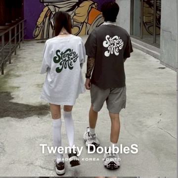 【20ss_select】韓國 立體草寫可愛英文短T 男生短袖 女生短袖 情侶衣 短T 寬鬆上衣 T恤 發泡文字T 短袖