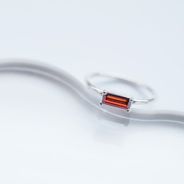 迷你 柘榴石 方形 戒指 銀925