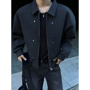 VOYEZ｜🇰🇷霧面鉚釘羊毛短版外套｜立體挺版・韓系高質感風格