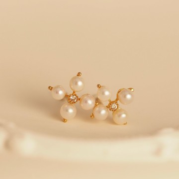 18K金珍珠四葉草鑽石耳環 18K Gold The Pearl Clover and Diamon