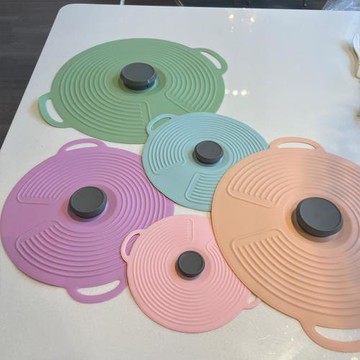 【硅膠鍋蓋】彩色硅膠保鮮蓋防溢密封餐具硅膠煲蓋遮油蓋