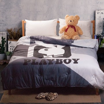 PLAYBOY 石墨遠紅外線保暖冬被(180x210cm)