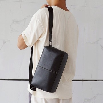 包包 側背包 男生包包 黑色包包 真皮側背包 斜背包 大容量側背包 真皮斜背包 精品包包 皮革包包 送禮 禮物 016