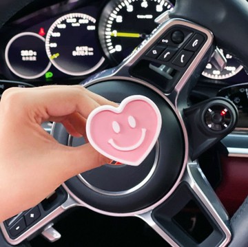 預購【Car7 柒車市集】生活嚴選 柒車車用擴香石香薰 - 粉色愛心笑臉  (香味隨機)